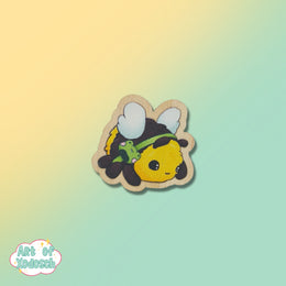 bumblebee wooden pin